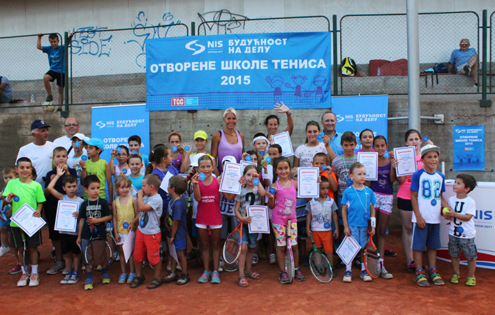 NISotovreneskoletenisa2015TKEliteNSdodelanagrada2