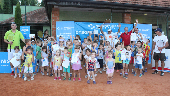 Nis otvorena skola tenisa 2015 TAZNis72