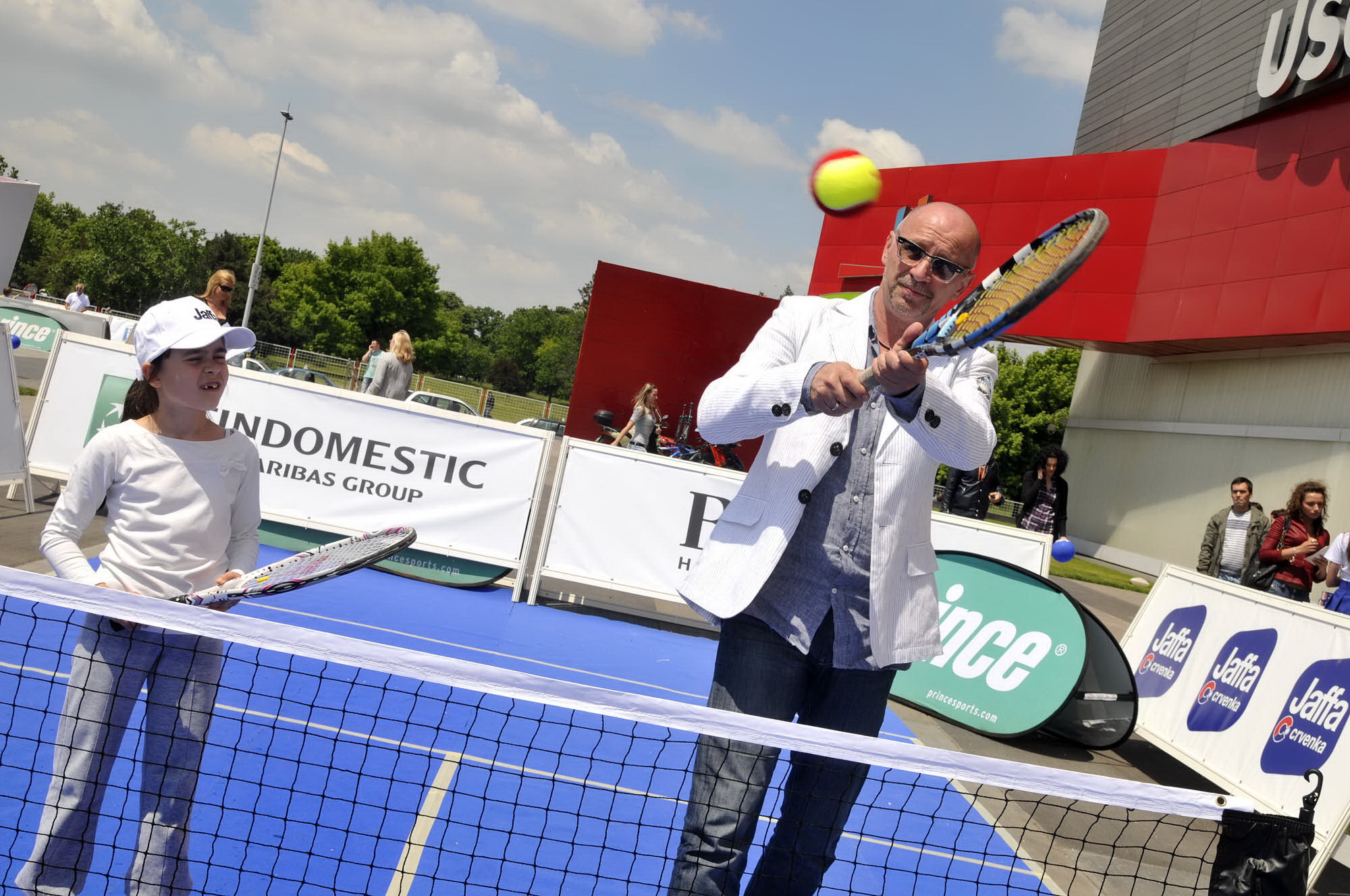 Zika Zana i deca mini tenis open