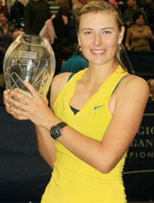 marija_sarapova_trofej_memfis