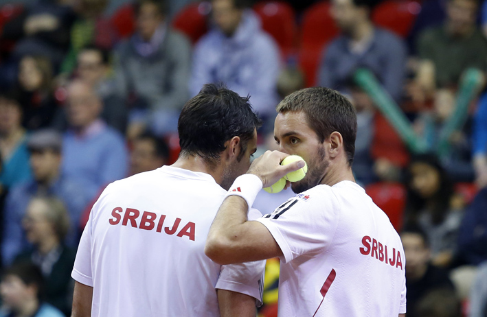 DOUBLES 06