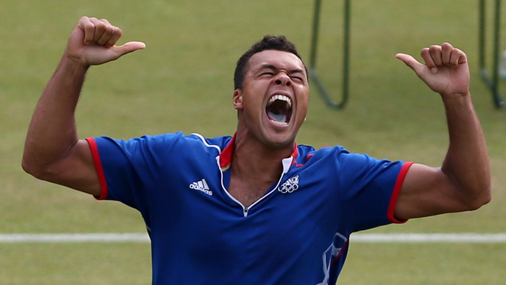 Tsonga celebrates oi