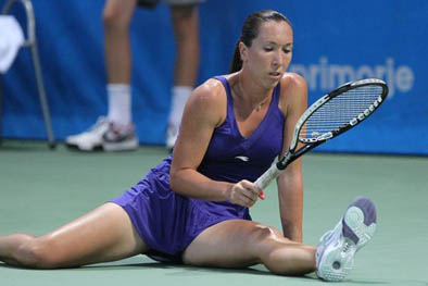 jelena_jankovic_SO_2010_na_zemlji