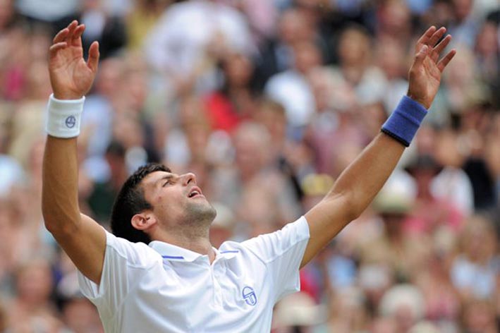 nole_slavlje_finale_vimbldon