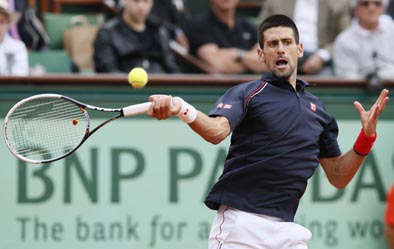 novak_djokovic_rolangaros_2012_crna_1