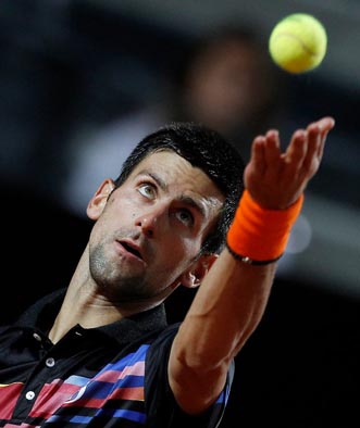 novak_uspravna_rim_2011