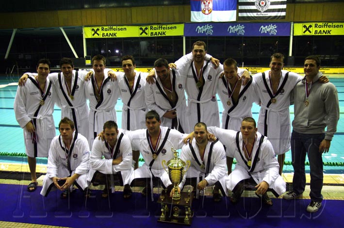 partizan_kup_trofej (1)