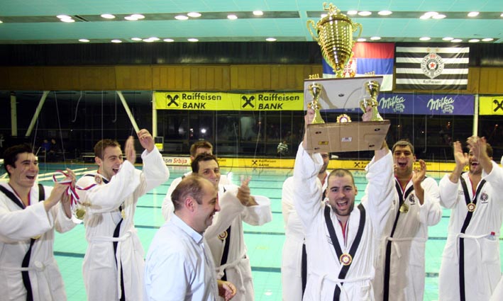 partizan_kup_trofej