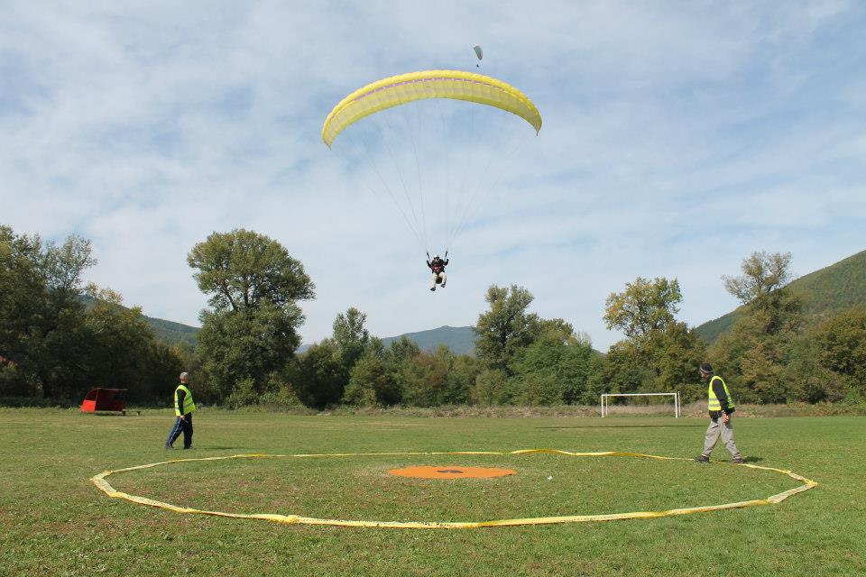 precizno sletanje paraglajderom