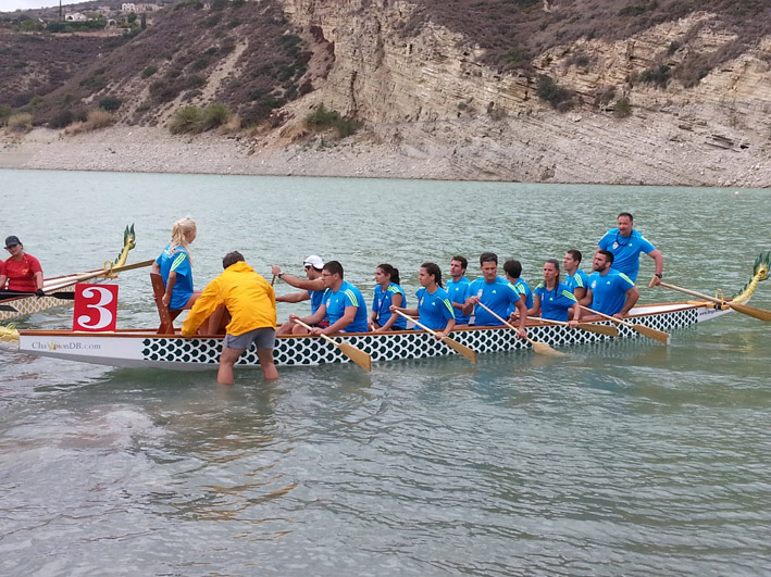 Dragon Boat takmicenje na Kipru Srpski tim 2