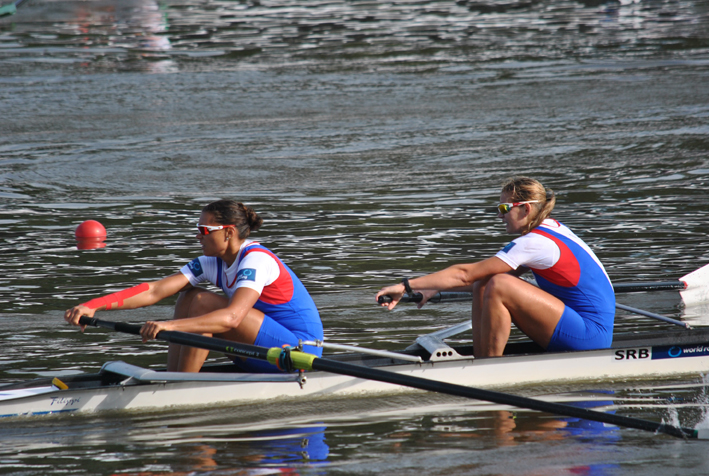 Zenski dvojac bez kormilara Iva Obradovic Jovana Arsic Foto VSS