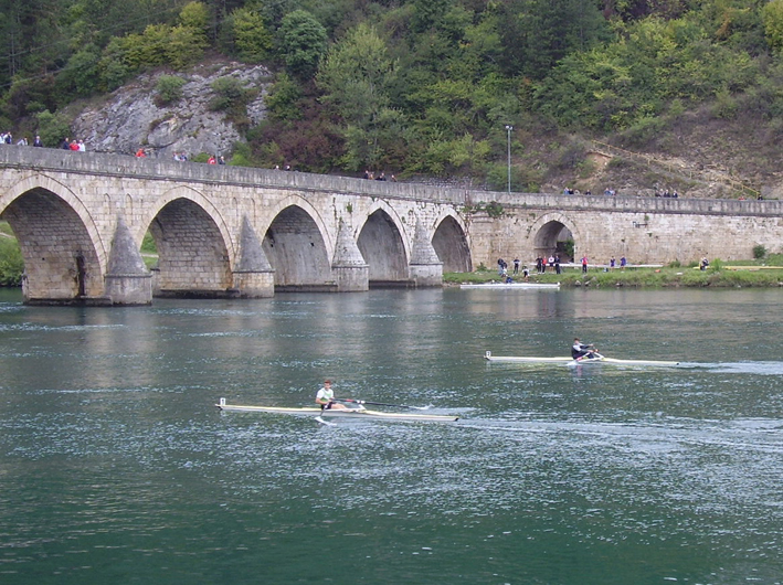 Prva_veslacka_regata_u_visegradu1