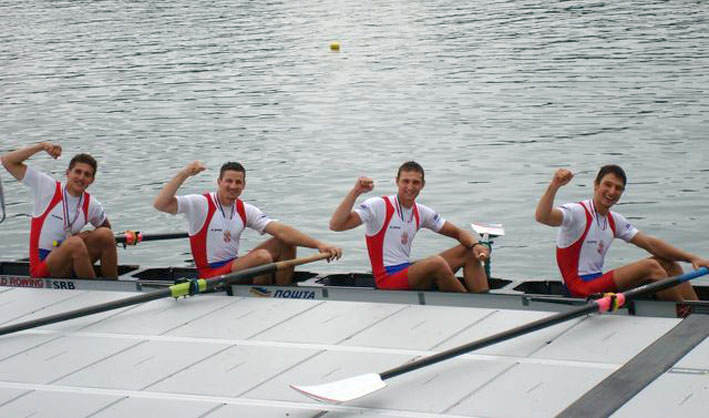 cetverac bez kormilara