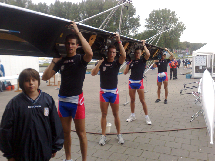 cetverac sa kormilarom_amsterdam