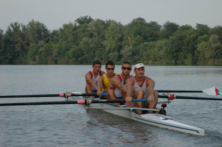 cetverac_bez_kormilara_OI_2012