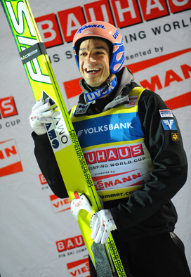 Andreas_Kofler_postolje