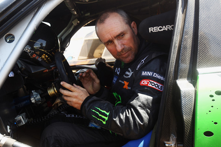 Stephane_Peterhansel_2012_dakar