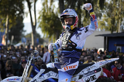 red_bul_motor_preskakanje_kanala