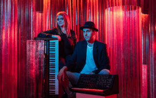 Novi synthwave zvuk na LP Elektro albumu “We Have To Talk”