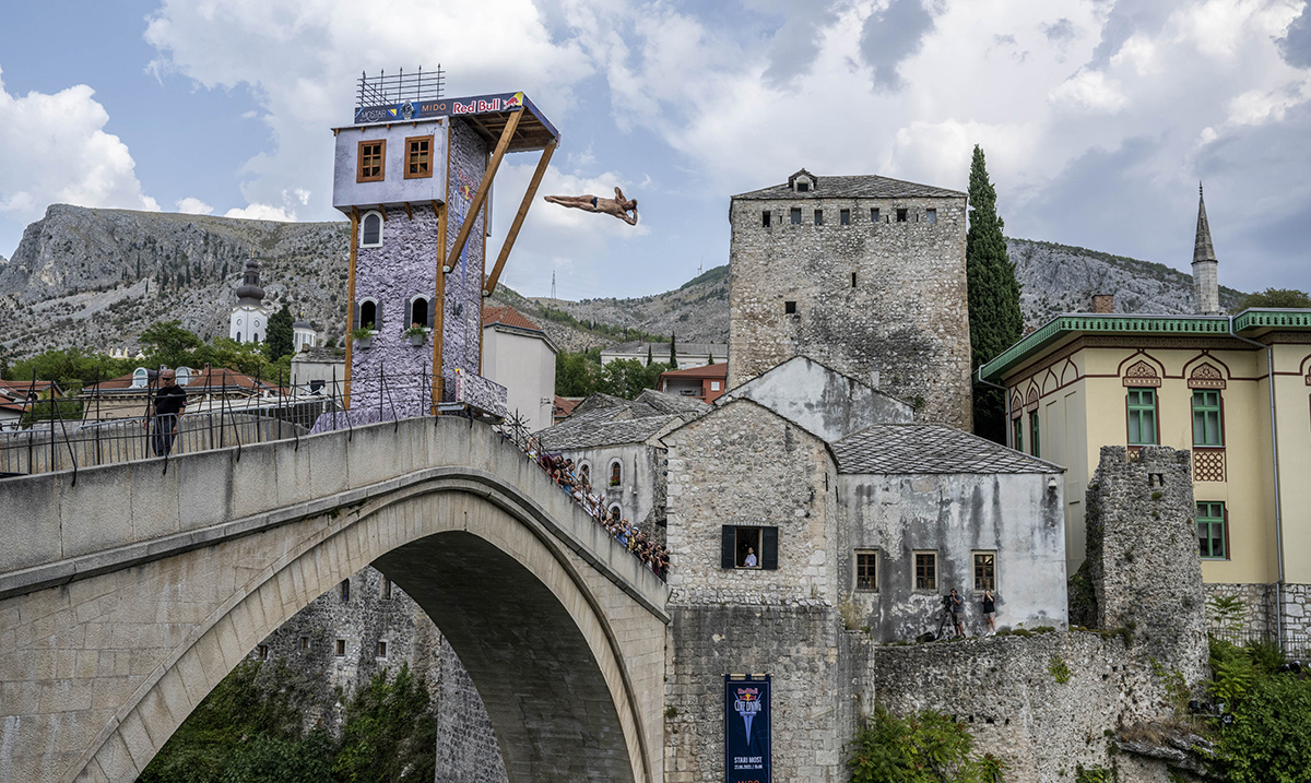 Danas veliko finale Red Bull Cliff Divinga u Mostaru