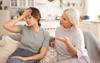 Da li ekonomija tera mlade da žive sa roditeljima?