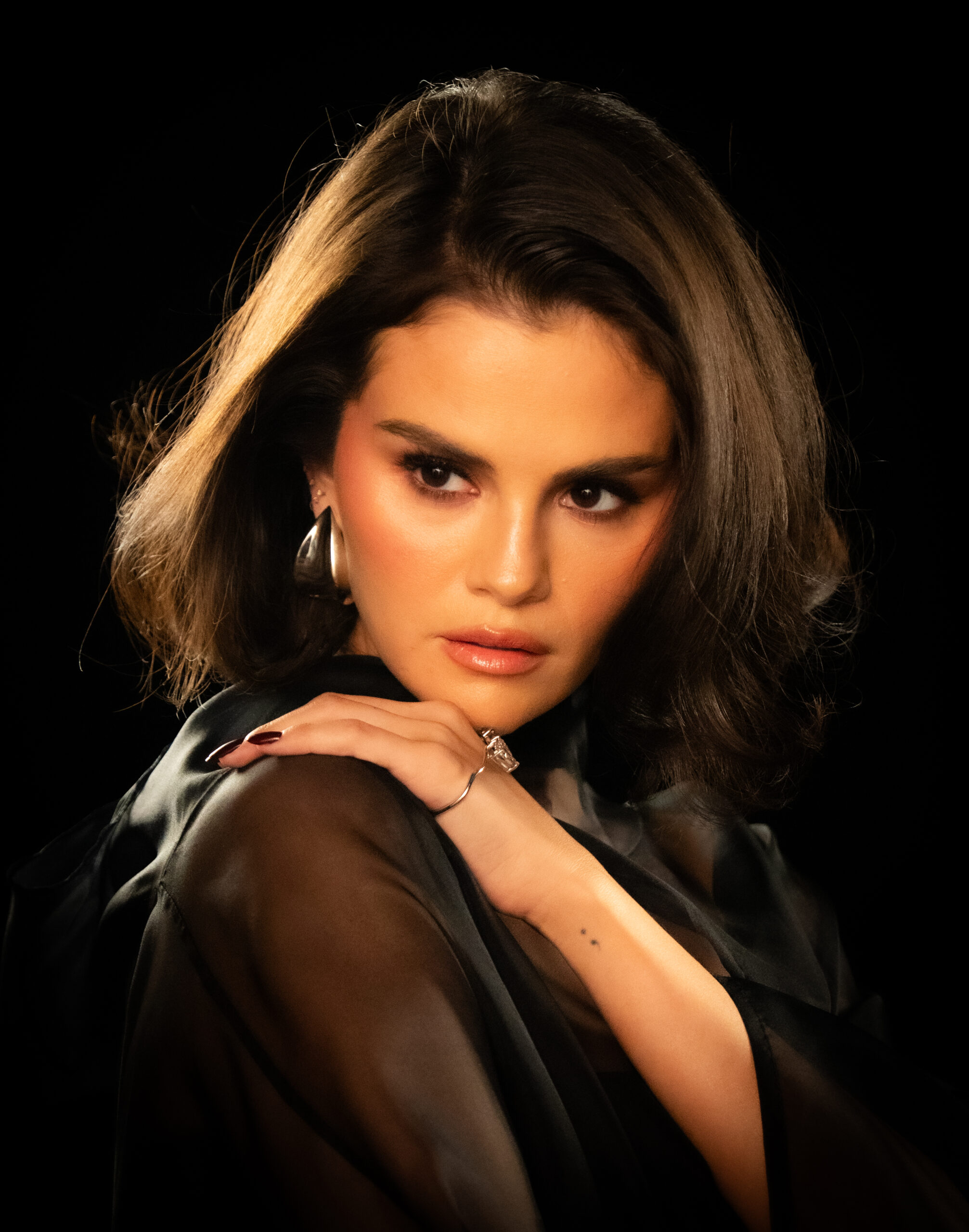 Selena Gomez objavila „In The Dark“, singl sa soundtracka popularne serije „Nobody Wants This“