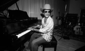 Bruno Mars se vraća u velikom stilu sa singlom „I Just Might“