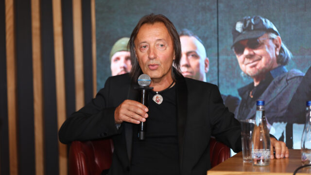Frontmen Divljih jagoda u Beogradu najavio koncert za 22. oktobar