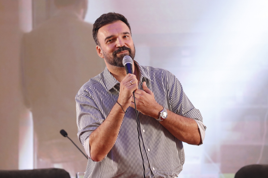 Ivan Bosiljčić predstavio svoju prvu knjigu “Naše priče” i najavio novo poglavlje “Naše većeri” 03. oktobra u MTS dvorani
