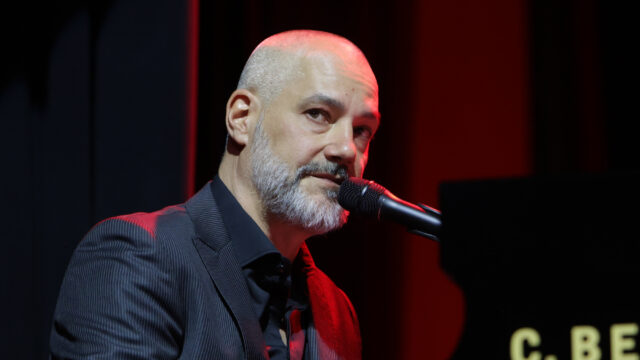 Vasil Hadžimanov održao koncert u mts Dvorani (FOTO)