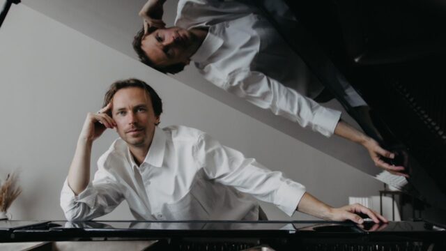 Alex Solely i kamerni orkestar Muzikon 7. novembra u sali BGF