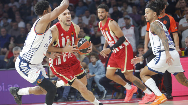 Košarkaši Crvene zvezde dočekuju Pariz u Areni
